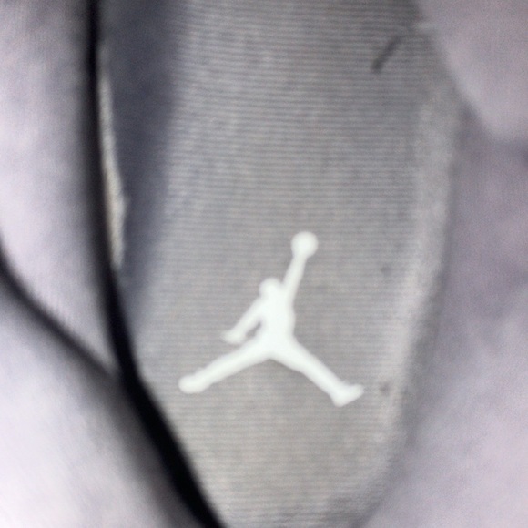 2021 cool greys - Picture 2 of 13
